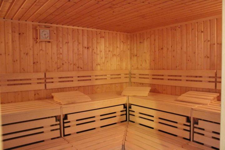 Budget Seezeit-Resort Am Werbellinsee Altenhof  Dış mekan fotoğraf